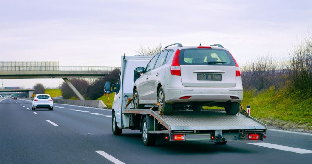 Como Solicitar Guincho em São Carlos: 4 Passos Simples capa guincho em São Carlos